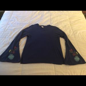 Blue sweater with embroidered bell sleeves